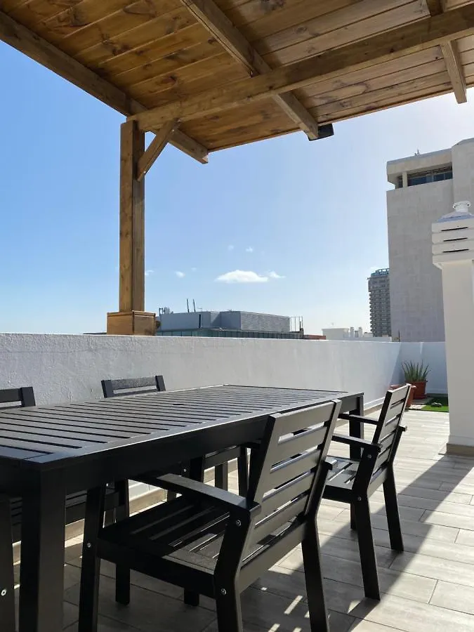 Daire Holiday Home & Rooftop Lounge Las Palmas de Gran Canaria İspanya